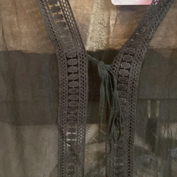 NWT long black swimsuit coverup/kimono with embroidered flower sleeves OS - Picture 5 of 6